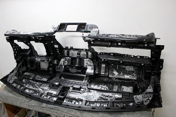 Aggressive-Silver-panel_.jpg